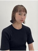 透明感ベージュハイトーンカラーボブインナーカラーショートヘア