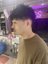 バイブス バイ ケンジ(vibes by KENJE)&nbsp;メンズパーマ