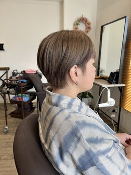 コーチ 新代田店(Coach) 【Coach Hair Studio 新代田店】ハイトーン×タイトショート