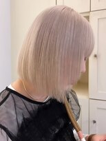 ベレーザ 渋谷(BELEZA)&nbsp;5807ミルクティーアッシュハイトーンカラー韓国タンバルモリボブ