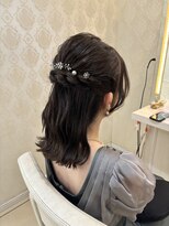 フレア(FLAiR) 結婚式お呼ばれヘア巻きすぎない大人ハーフアップ
