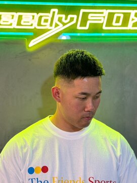 グリーディーフォックス 代々木(Greedy FOX) 波巻き/ハイライト/マッシュパーマ/ウルフ[シェービング]