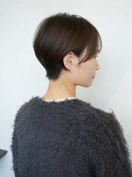 ログ(LOG) 耳掛けショート◎大人女性◎高松