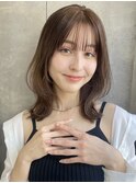 面長ミディアムレイヤー ベージュブラウン M20251221