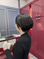 ラルーチェ ラスパ御嵩店(La Luce) 美フォルムのモードショート