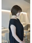 くびれ美人ショート