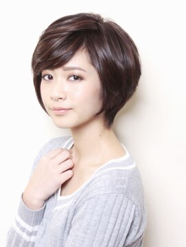 アンダートゥリー(_TREE) AKs表参道 遠藤 大人ショート ノーブル×ヌケ感 03 5778 3351