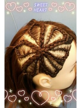 ヘアーアンドハート ベルフェーム 湘南台店(Hair&Heart BelleFemme) お花