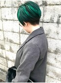 グリーン × マッシュショート/耳掛け/モード