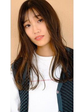 スリー スタンド(THREE STAND) 抜け感ロング　インナーカラー