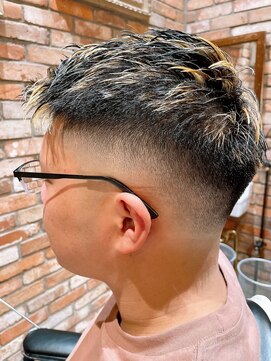 ヒロギンザバーバーショップ 丸の内店(HIRO GINZA BARBER SHOP) 男らしさUPスキンフェード