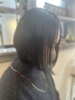 ヤドリギ(yadorigi)&nbsp;yadorigi  ナチュラルストレートボブ