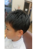 バーバーリコリス(barber Lycoris) お父さん、お母さんがセットのしやすいアレンジスタイル