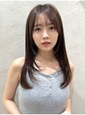 オレンジベージュ×レイヤーカットで軽やかにまとまる夏ヘア