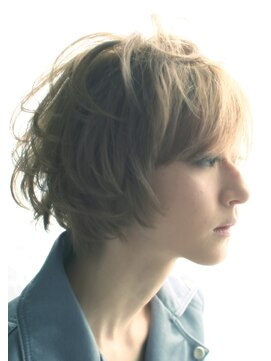 オブ ヘアー 自由が丘 ウエスト(Of HAIR WEST) ★カジュアルショートボブ★