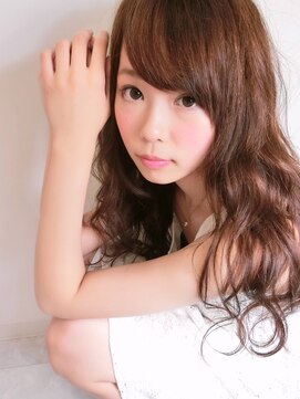 ジュエラ(Jewelux by trusty) ’ジュエラstyle’30代40代大人可愛いゆるふわ前髪カタログ