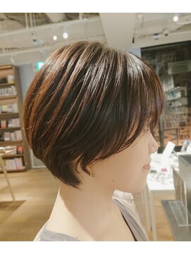 ヘアーエスクールシーユー 枚方T-SITE店(hair S.COEUR×Cu) 小顔ショート