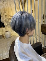 マリーチ(marichi)&nbsp;ブルー×シルバー×ショート【印西/千葉ニュータウン】