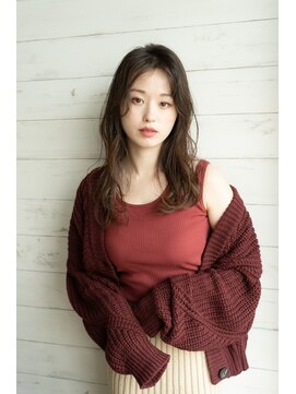 ハイレート ウニクス川越店(Hairate) 【Hairate本川越】クール&セクシーなセンターパート