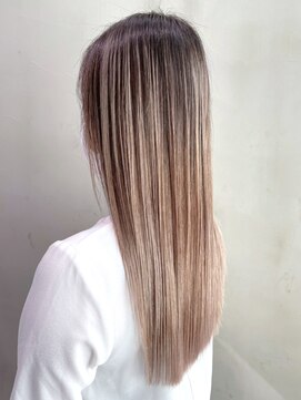 アイティーバイアルバム 松戸店(IT by ALBUM) ハイグラロング_アースカラーくびれヘアツートンカラー_ba341271