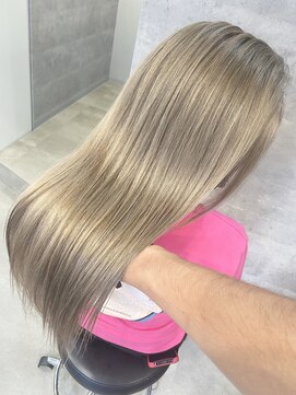 リア 近鉄八尾店(Lia) wカラー/ホワイトベージュ