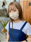 ミルクティーベージュ