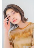 外ハネボブ/オリーブグレージュ/大人ショートかき上げ前髪<青山>