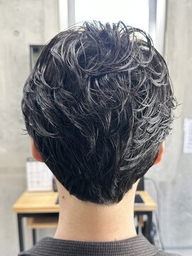 フイ 代々木(Hui) メンズ/アップバング/ツーブロックマッシュ/束感ショート