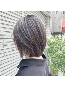 カミナ(KAMINA) グレーアッシュカラー