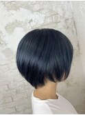 ダブルカラーで透明感ネイビーブルー/ハンサムショート/池袋