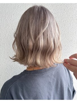 リアラバイアルティナ 船橋店(Liara by artina) ミルクティーアッシュ_グレーベージュ_グレージュアッシュ3