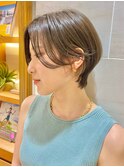 綺麗なフォルムのハンサムショート×インナーカラー◎