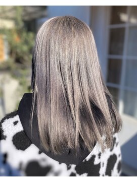 ライオン(Lion) グレーミディアム