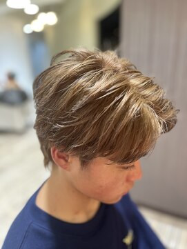 トリコ 梅田茶屋町店(trico) ミルクティーベージュ