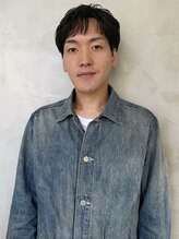 【下枝 航】ライフスタイルに寄り添う洗練されたナチュラルなヘアデザイン。丁寧にご提案させて頂きます◎ 