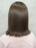 ルノン シェリー(LUNON cheliy)&nbsp;イメチェンヘアスタイルホワイトブロンド外ハネボブ美髪のススメ