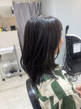 サンクチュアリー ウィズ コネクト(Sanctuary with connect) レイヤーカット×ミディアム