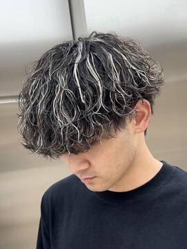 フィフスパーク(fifth PARK) 渋谷メンズハイライトカラーホワイトメッシュスパイラルパーマ