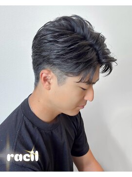 ラシル バイ レストプラス(racil by rest plus) 大人の韓国風　フェザーショート