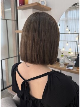 シア 新越谷店(SHEER) beige color