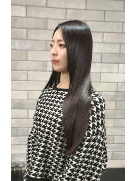 ヴィムヘアー 北谷店(VIM hair) 【髪質改善ストレート】透明感ブラック×艶ロング|前髪なし