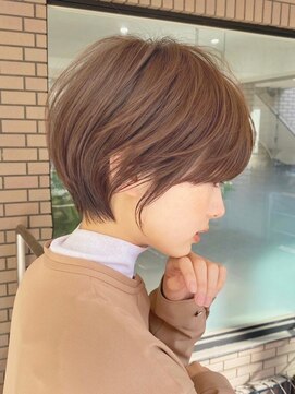 コール ネックス ザ サロン 表参道(COALL nex the salon) 斜めバング グレージュカラー シルキーベージュ マッシュパーマ
