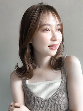 リヤン 表参道(lyann) セミディ小顔カット艶感愛されエアリーカール20代30代40代◎