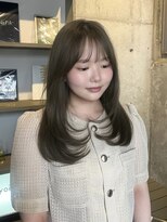 コヨイ(coyoi) 【coyoi】オリーブベージュ×ふんわりレイヤー(yuna)
