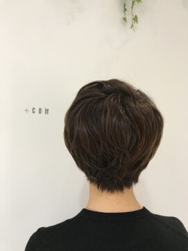 コム(com by neolive) ナチュラルパーマ