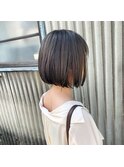 ミニボブ×オリーブベージュ