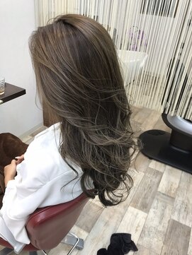 ヘアーサロン イルア 北越谷(hair salon I'LUNA) 透明感ナチュラルハイライト