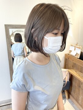 メルト 吉祥寺(melt) 切りっぱなしボブ　ブリーチなしアッシュベージュ