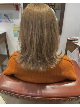 ウル(ulu) 外ハネ/きりっぱなし/レイヤー