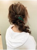 ローポニーアレンジ_外ハネボブアッシュブラウン_161